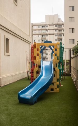 Apartamento para alugar com 68m², 2 quartos e 2 vagasÁrea comum - Playground