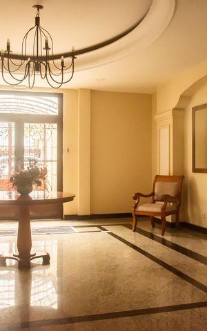 Apartamento para alugar com 68m², 2 quartos e 2 vagasHall social