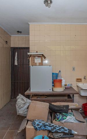 Casa à venda com 208m², 3 quartos e 1 vagaÁrea de Serviço