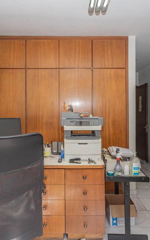 Casa à venda com 208m², 3 quartos e 1 vagaSuíte 1