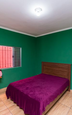 Casa à venda com 100m², 3 quartos e 1 vaga Casa à venda com 100m², 3 quartos e 1 vagaQuarto 1