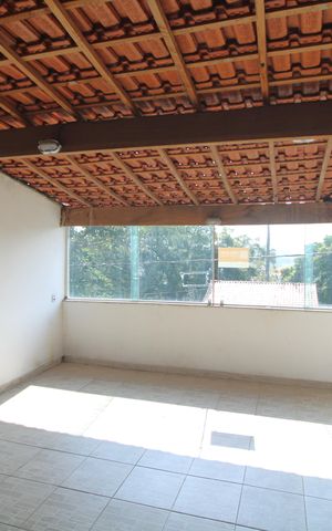 Casa para alugar com 200m², 3 quartos e 2 vagasSacada/Suite