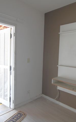Casa para alugar com 200m², 3 quartos e 2 vagasSuite