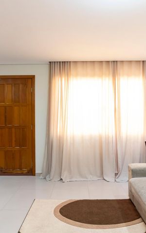 Casa de condomínio à venda com 98m², 3 quartos e 2 vagas Casa de condomínio à venda com 98m², 3 quartos e 2 vagasSala de Estar
