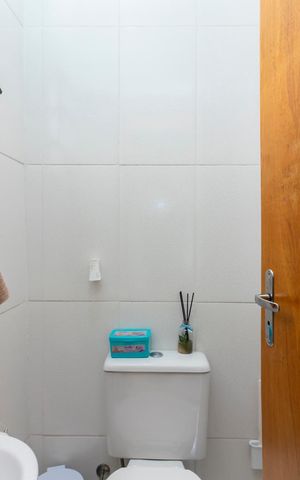 Casa de condomínio à venda com 98m², 3 quartos e 2 vagas Casa de condomínio à venda com 98m², 3 quartos e 2 vagasLavabo da Sala de Jantar