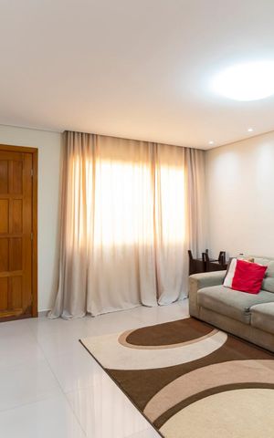 Casa de condomínio à venda com 98m², 3 quartos e 2 vagas Casa de condomínio à venda com 98m², 3 quartos e 2 vagasSala de Estar