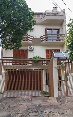Apartamento à venda com 235m², 3 quartos e 2 vagasFachada