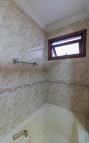 Apartamento à venda com 235m², 3 quartos e 2 vagasBanheiro da Suíte 3