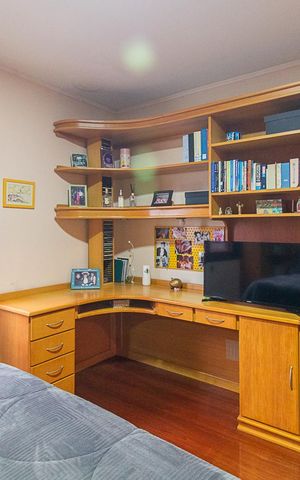 Apartamento à venda com 235m², 3 quartos e 2 vagasQuarto 2