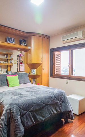 Apartamento à venda com 235m², 3 quartos e 2 vagasQuarto 2