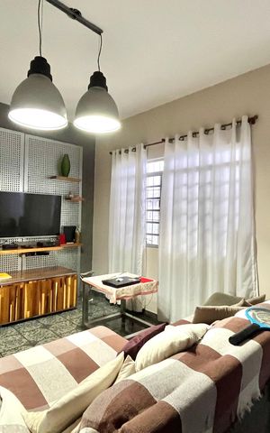 Casa à venda com 190m², 3 quartos e 2 vagasSala