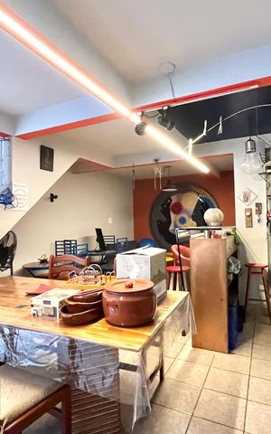 Casa à venda com 190m², 3 quartos e 2 vagasEdícula