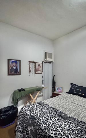 Casa à venda com 215m², 4 quartos e 1 vagaSuíte 1