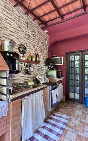 Casa à venda com 215m², 4 quartos e 1 vagaVaranda