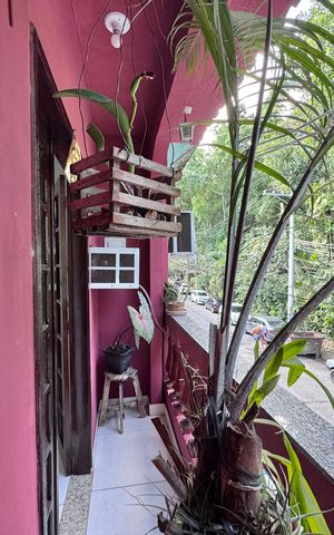 Casa à venda com 215m², 4 quartos e 1 vagaVaranda