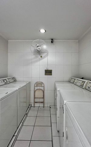 Apartamento à venda com 50m², 1 quarto e 1 vaga Apartamento à venda com 50m², 1 quarto e 1 vagaLavanderia