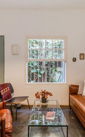 Casa à venda com 130m², 2 quartos e sem vagaSala