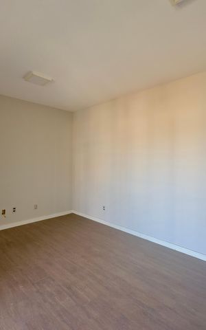 Apartamento para alugar com 70m², 3 quartos e 1 vaga Apartamento para alugar com 70m², 3 quartos e 1 vagaSala
