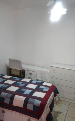 Casa à venda com 159m², 2 quartos e 2 vagas Casa à venda com 159m², 2 quartos e 2 vagasQuarto 2