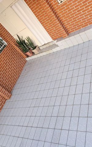 Casa à venda com 159m², 2 quartos e 2 vagas Casa à venda com 159m², 2 quartos e 2 vagasÁrea Externa