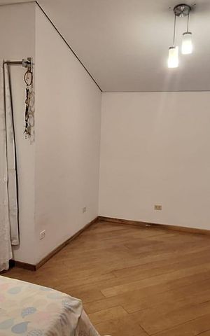 Casa à venda com 282m², 4 quartos e 3 vagas Casa à venda com 282m², 4 quartos e 3 vagasQuarto 2