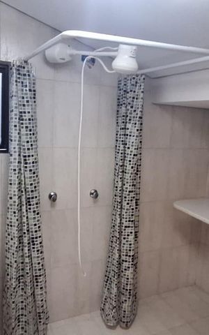 Casa à venda com 282m², 4 quartos e 3 vagas Casa à venda com 282m², 4 quartos e 3 vagasBanheiro 2