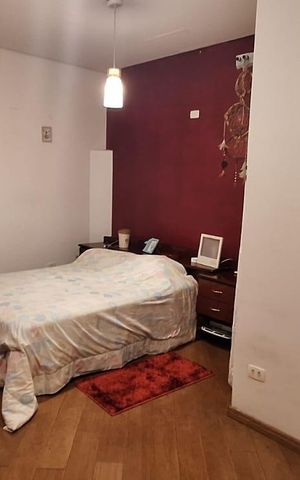 Casa à venda com 282m², 4 quartos e 3 vagas Casa à venda com 282m², 4 quartos e 3 vagasQuarto 2