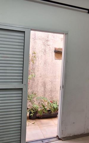Casa à venda com 282m², 4 quartos e 3 vagas Casa à venda com 282m², 4 quartos e 3 vagasÁrea de Serviço