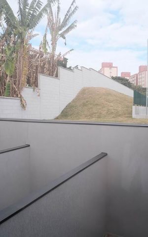 Casa à venda com 79m², 2 quartos e 2 vagasSuíte 2