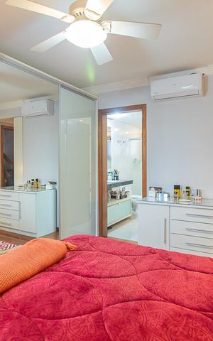 Casa de condomínio à venda com 382m², 3 quartos e 2 vagasQuarto 3 - Suíte