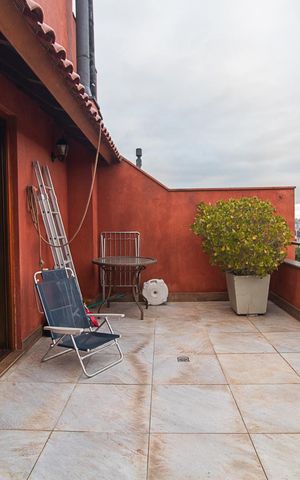Casa de condomínio à venda com 382m², 3 quartos e 2 vagasVaranda da Sala 2