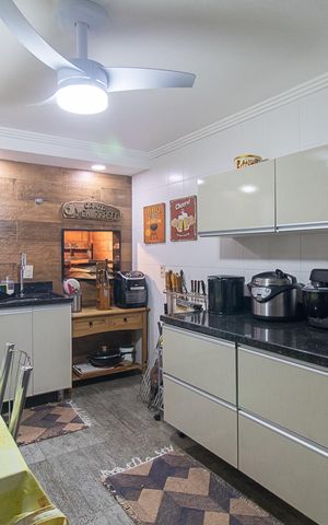 Casa de condomínio à venda com 382m², 3 quartos e 2 vagasChurrasqueira