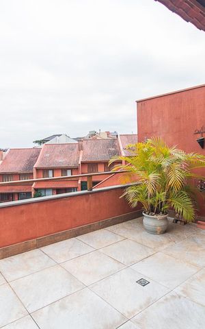 Casa de condomínio à venda com 382m², 3 quartos e 2 vagasVaranda da Sala 2