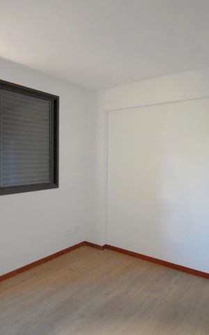 Apartamento à venda com 135m², 4 quartos e 3 vagasQuarto 4