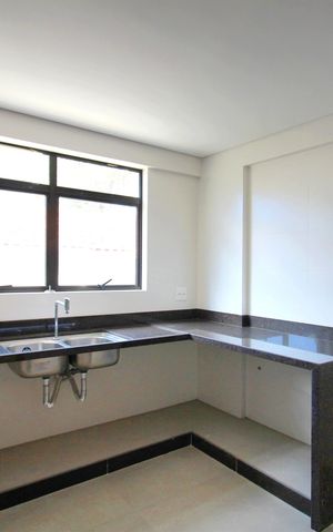 Apartamento à venda com 135m², 4 quartos e 3 vagasCozinha