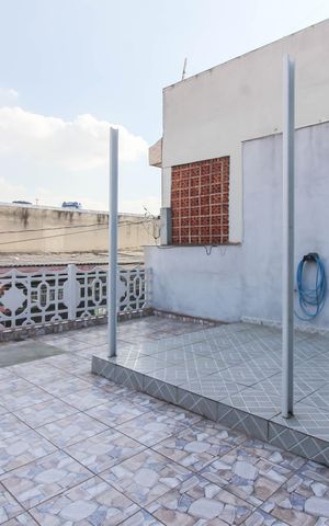 Casa à venda com 320m², 3 quartos e 2 vagas Casa à venda com 320m², 3 quartos e 2 vagasÁrea Externa