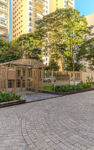 Apartamento à venda com 180m², 4 quartos e 2 vagasÁrea comum