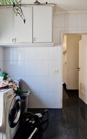 Apartamento à venda com 184m², 4 quartos e 3 vagas
