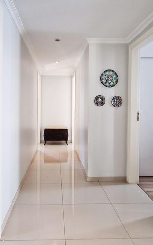 Apartamento à venda com 184m², 4 quartos e 3 vagas
