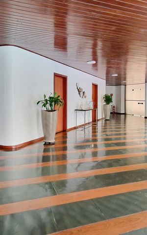 Apartamento à venda com 184m², 4 quartos e 3 vagas