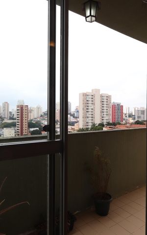 Apartamento à venda com 110m², 3 quartos e 2 vagasVaranda