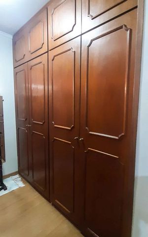 Casa à venda com 250m², 2 quartos e 4 vagas