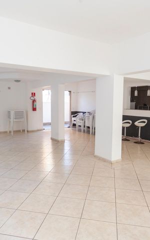 Apartamento para alugar com 63m², 2 quartos e sem vagaÁrea comum - Salão de festas