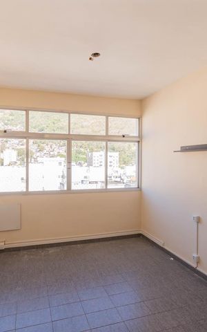Apartamento à venda com 120m², 4 quartos e 1 vagaSala