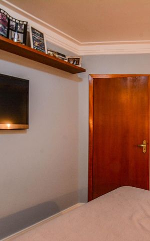Casa de condomínio à venda com 138m², 3 quartos e 2 vagas Casa de condomínio à venda com 138m², 3 quartos e 2 vagasSuíte