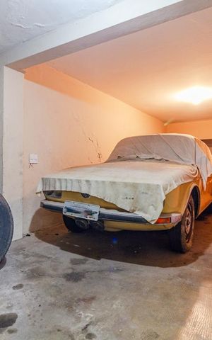 Casa à venda com 350m², 3 quartos e 5 vagasGaragem
