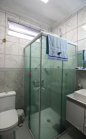 Casa à venda com 125m², 2 quartos e 1 vagaBanheiro Social