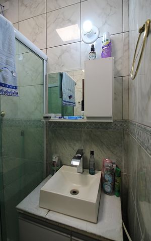 Casa à venda com 125m², 2 quartos e 1 vagaBanheiro Social