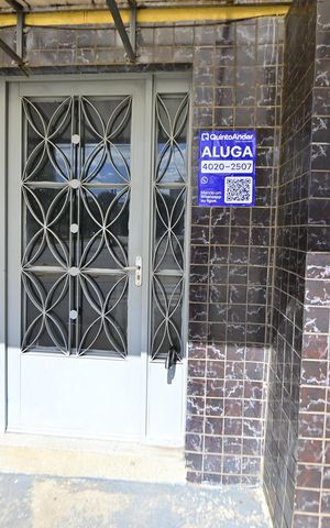 Studio para alugar com 42m², 2 quartos e sem vaga Studio para alugar com 42m², 2 quartos e sem vagaFachada