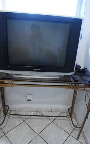 Studio para alugar com 40m², 1 quarto e sem vaga Studio para alugar com 40m², 1 quarto e sem vagaStudio